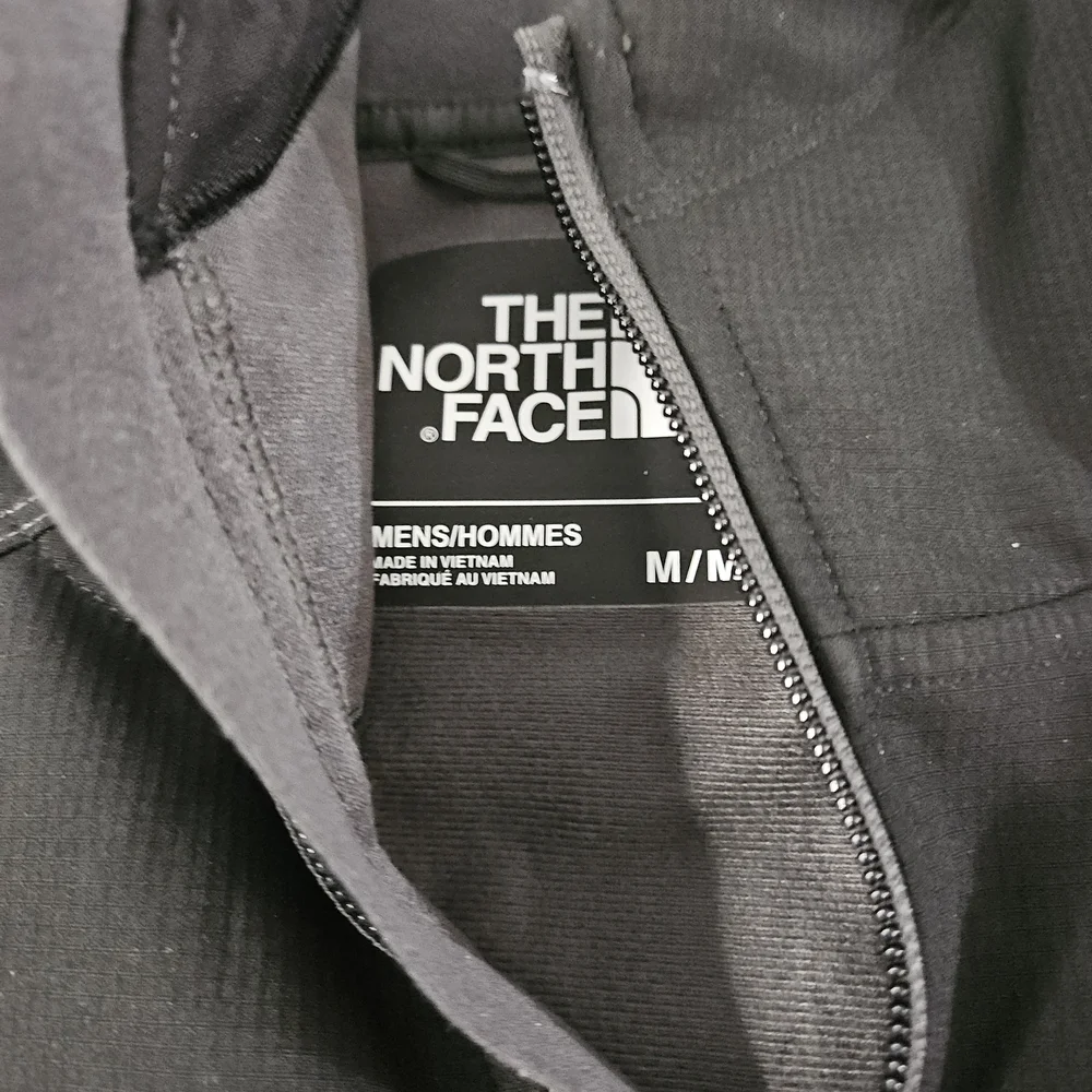 The North Face Men's Black‎ and Gray Jacket